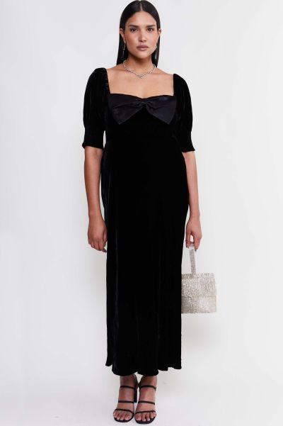 Promo Dresses Women Shimmer Embellishment Bow Black Celia - Silk-Velvet Dress